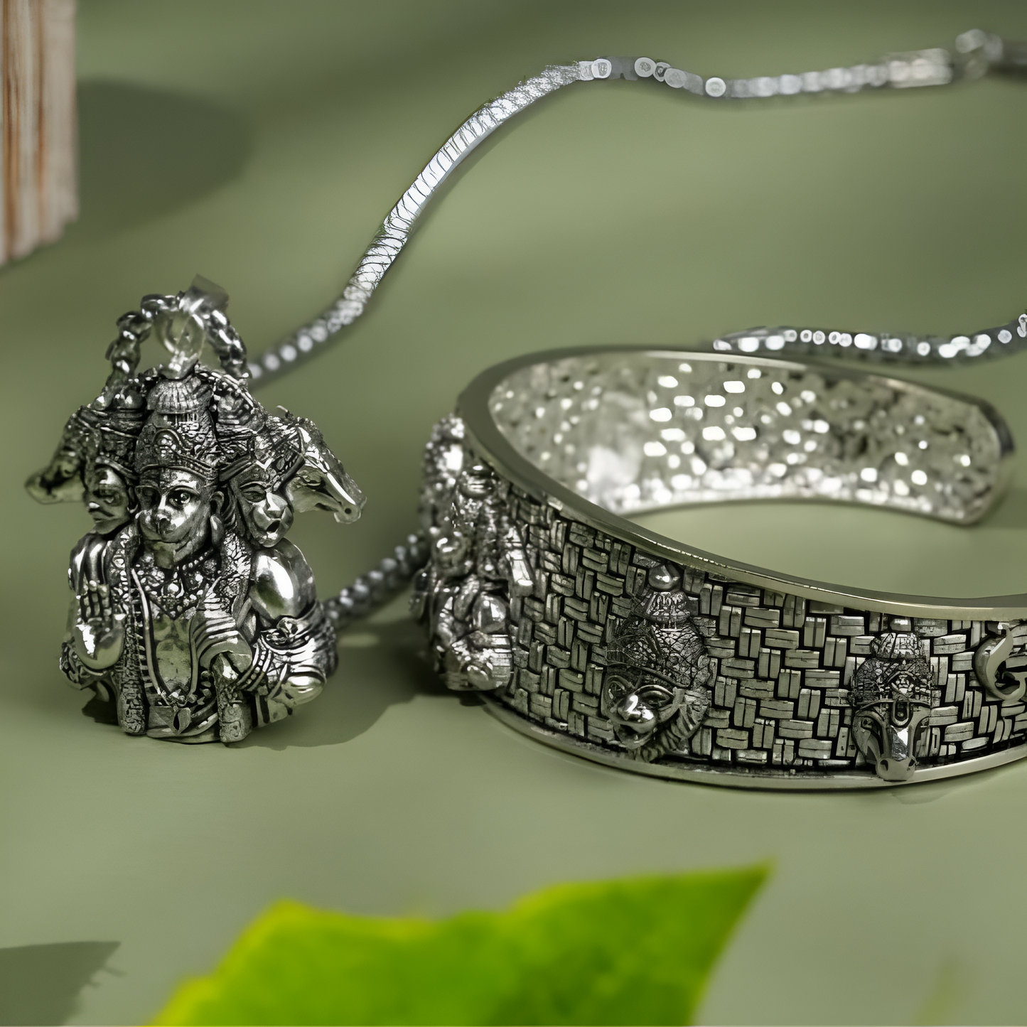 5-Mukhi Hanuman Kada & Pendant Set With Chain